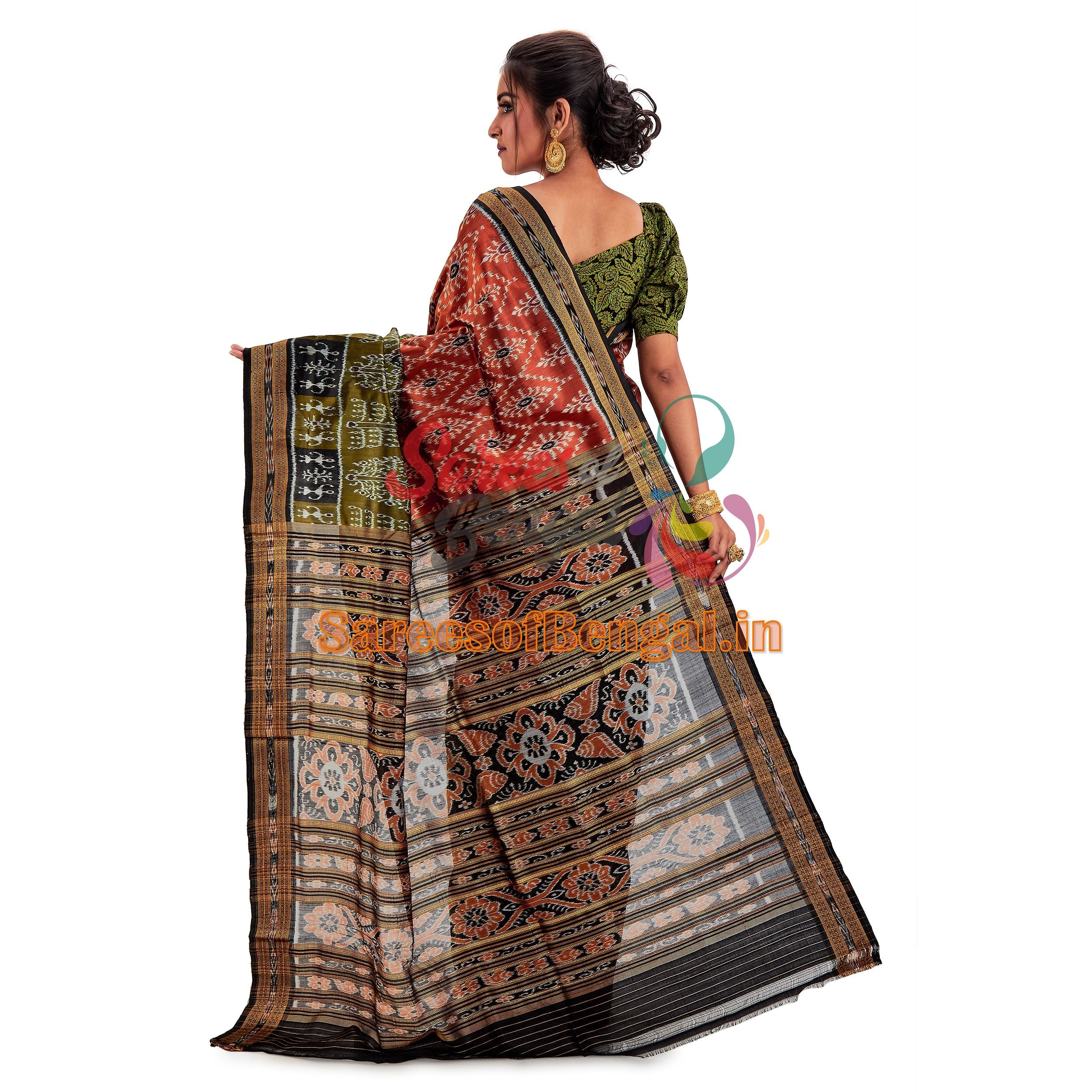 Bicoloured Khandua Ikkat Patta Saree