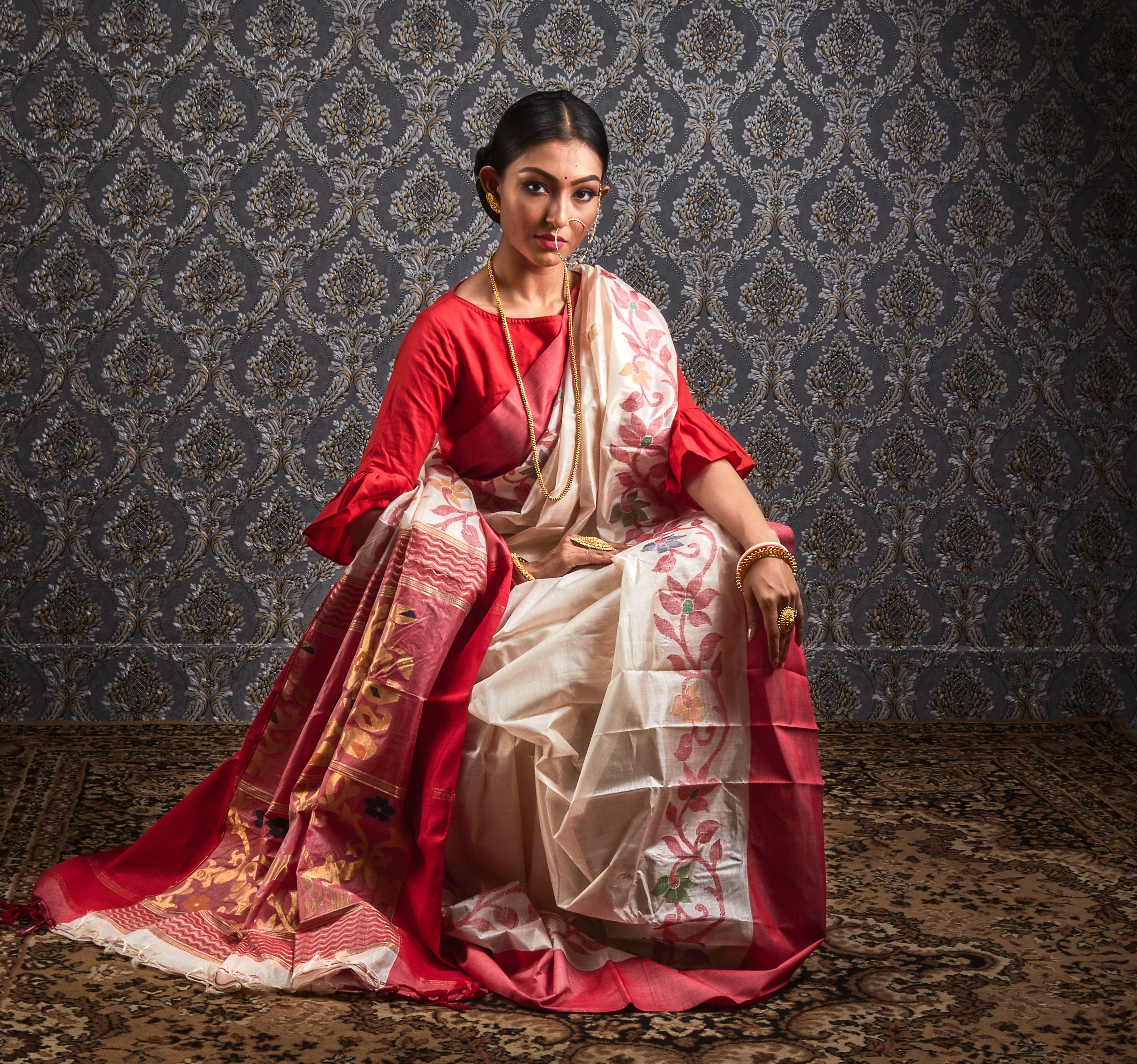 Premium Gachi Tussar Silk Dhakai Jamdani Saree